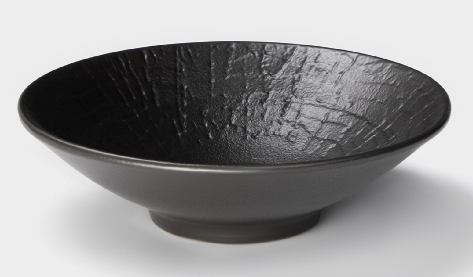 Салатник фарфоровый Black 400 мл